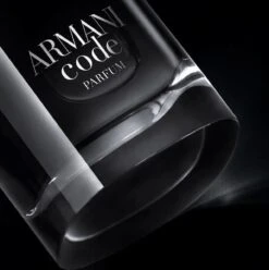Giorgio Armani Code Homme Le Parfum Eau De Parfum Spray 50 Ml - Herenparfum Navulbaar -Parfumwinkel 1193x1200 2