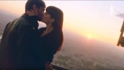 Yves Saint Laurent - Eau De Parfum - Mon Paris Intensement - 30 Ml -Parfumwinkel 1200x675