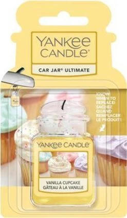 Yankee Candle - Vanilla Cupcake Ultimate Car Jar 7 Yankee Candle - Vanilla Cupcake Ultimate Car Jar -Parfumwinkel 698x1200 2