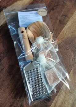 2 Amberblokjes - Geurblokjes - Incl - Schaaltje - Rasp - Organza Zakjes - Geschenkset Vrouwen -Parfumwinkel 848x1200 4